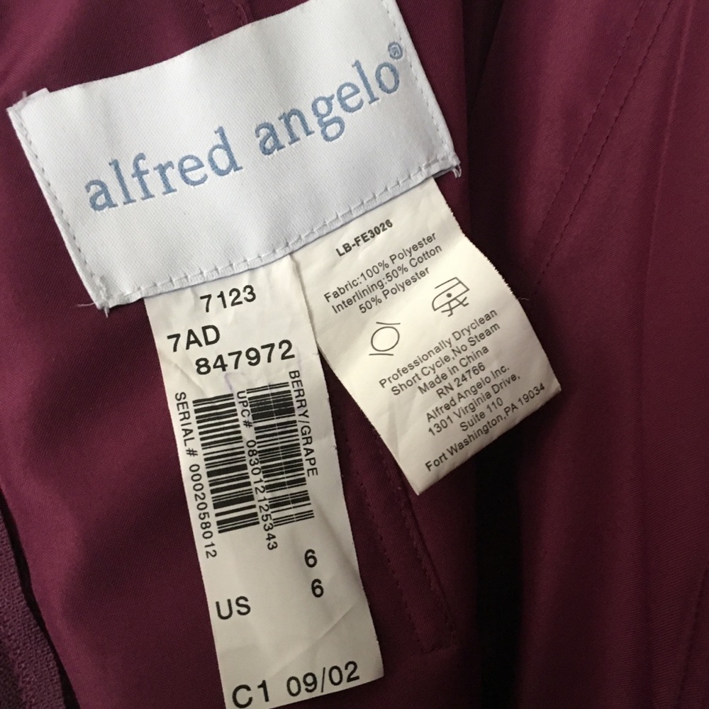 Alfred Angelo Ruched Cocktail Dress w/ waist sash - Picture 4 of 4